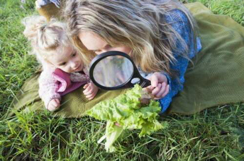 Mom & Daughter - A Cute Relation