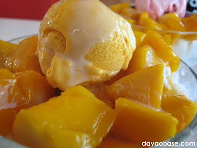 Yummy! Mango Giant will soothe your thirst and heat.