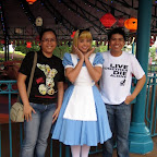 "How wonderful!", says Alice to us in Disneyland Hong Kong