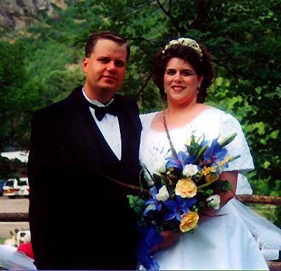 [Stiff Wedding 1999[29].png]