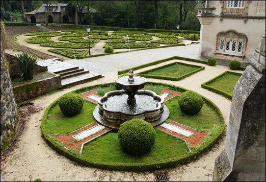 Buçaco - jardim do palácio - fonte