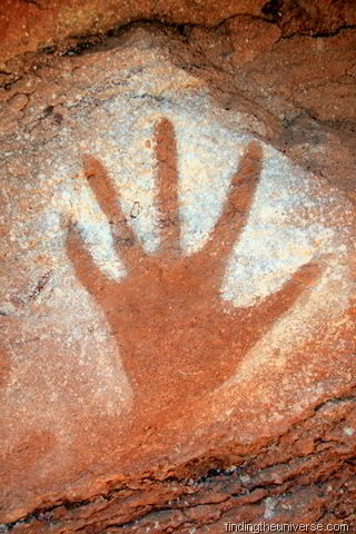 [Close encounters of the rock art kind[1].jpg]
