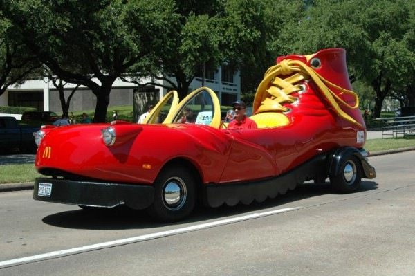 [shoecar02[3].jpg]