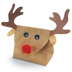 reindeer-gift-bag-christmas-craft-photo-420-FF1105ALMFA04