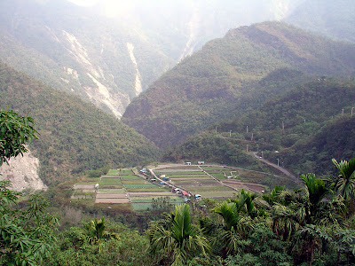 高雄茂林，屏東墾丁 @95 年春節露營 (2-1)