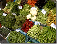 Vegetable_market_in_Heraklion