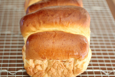photo of loaf of milk bread