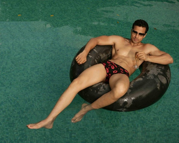 [aryanvaidnude8.jpg]