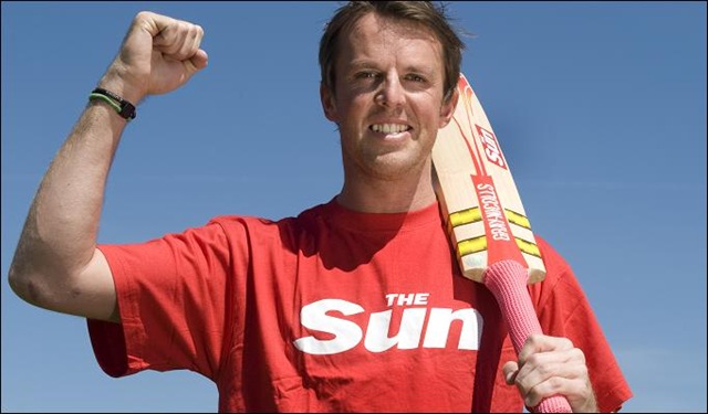 [Graeme Swann 03241[4].jpg]