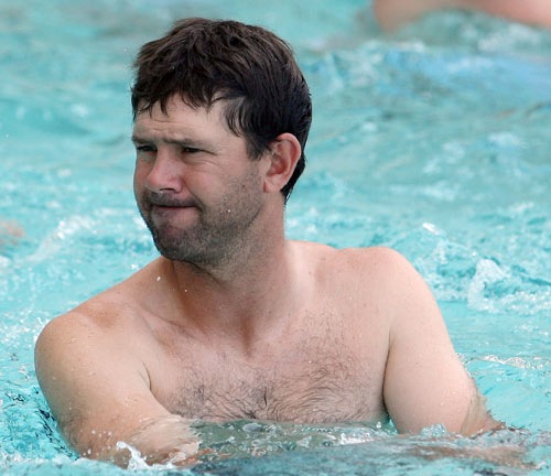 [ricky ponting shirtless 08717045[12].jpg]