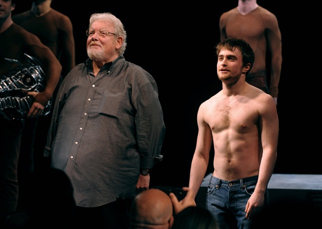 [daniel-radcliffe-play[6].jpg]