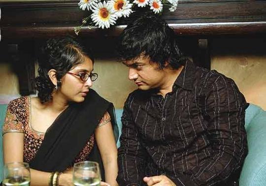 [Aamir_Khan_with_wife_Kiran_Rao 01[4].jpg]