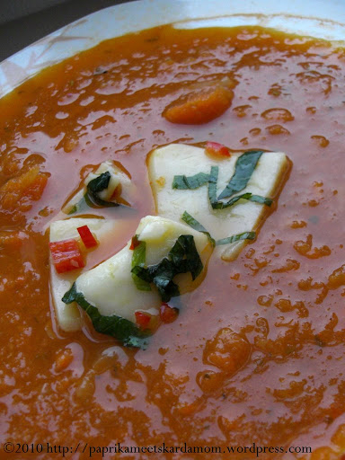 Suppenwinter III: Gebackene Möhrensuppe mit Scamorza | Paprika meets ...