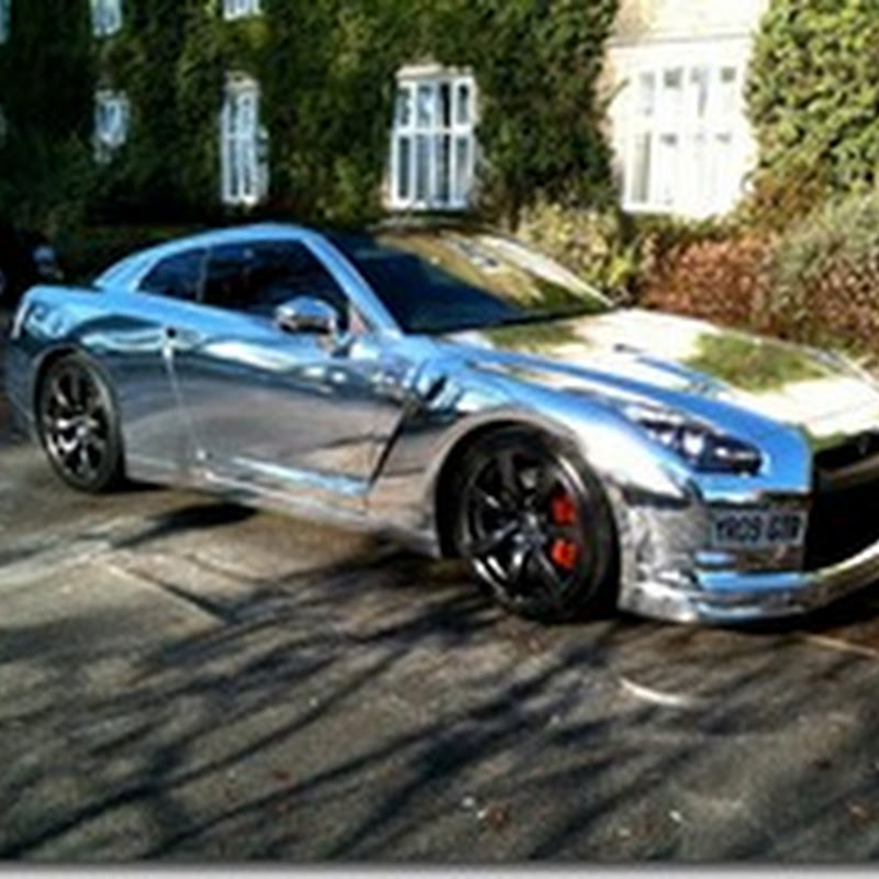 Chrome wrapped Nissan GT-R