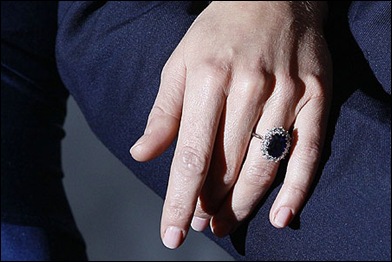 Princess Diana's Engagement Ring that Prince William gave to Kate Middleton