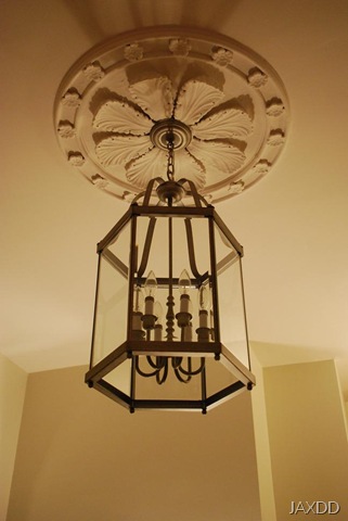 [chandelier and medallion RS[8].jpg]