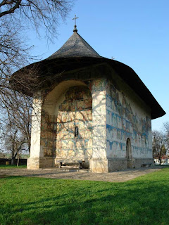 http://lh4.ggpht.com/_9F9_RUESS2E/SnR3B3lkzTI/AAAAAAAAASA/oDRwYCORXPM/s800/50-Extraordinary-Churches-arbore.jpg