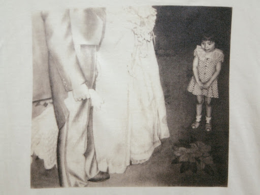 ClubT購入商品画像ー結婚式の女の子(素描)