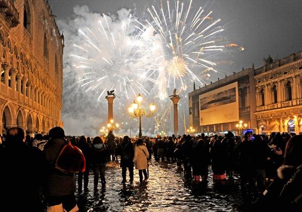 eve of new year15