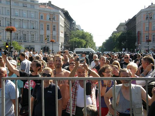 2010, Budapest Pride, buzi, felvonulás, fényképek, gay, képek, lesbians, leszbikusok,  LGBT, meleg, Meleg Méltóság Menete, photos, pictures, tüntetés,   stockphoto, parádé