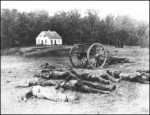 [Dead at Antietam[2].jpg]