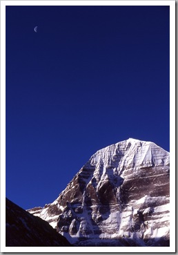 2005_Kailash_with_moon_Tibet