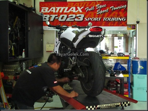 Parts - Tukar rantai & Sproket @ SportsRider Motorworks 