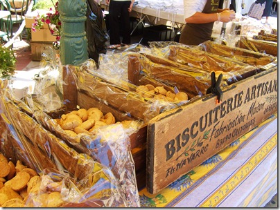biscotti al mercato provenzale di sanary sur mer