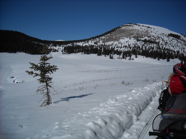 [2010 Snowmobile ride to Wheeler 004[2].jpg]