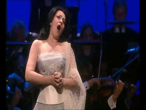 Angela Gheorghiu - Lascia ch’io pianga Lascia%20ch%E2%80%99io%20pianga%20%E2%80%93%20Angela%20Gheorghiu