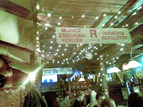 Andersen Pub, NO1.DANISH PUB Cím: 1087, Budapest, Krúdy Gyula utca 17. (Baross utcai villamosmegálló)  Telefon, asztalfoglalás: 06-1-788-0806