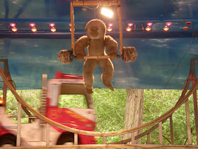 Budapest,  blog,  Városliget,  XIV. kerület,  Zugló,  14. kerület, MSZP, Majális, Május 1, 2010, képek, fotók, pictures, szoci, Magyar Szocialista Párt, maszop, vurstli, munkáspárt, kommerek, komcsi        