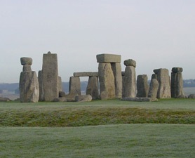 [stonehenge-278x225[5].jpg]