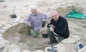 Dr Richard Cuttler (right) excavating a 7,500-year-old house on Marawah Island, Abu Dhabi
