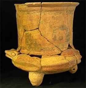 Ceramic vase from Tak´alik Ab´aj 