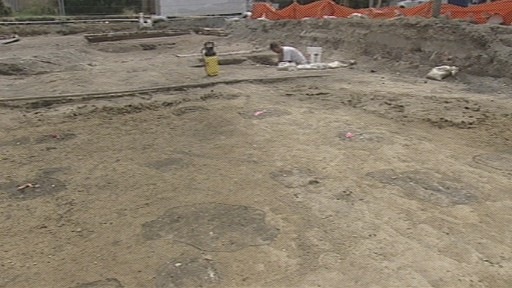 [dig_hamptonbank2[5].jpg]