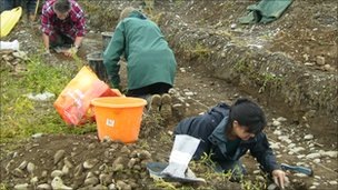 [_48835503_p1040701[5].jpg]