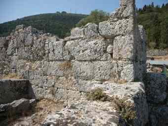 Ayios Athanasios_Palace of Odysseus_08