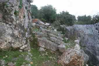 Ayios Athanasios_Palace of Odysseus_18