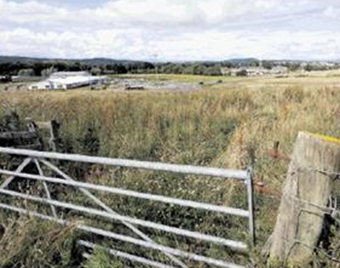 Bronze Age burials have been found at Slackbuie in Inverness where Asda plans to build its first Highlands store 