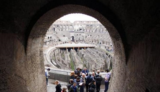[Rome Colosseum opens gladiators' dungeons to public - Reuters_1287123078251[5].png]