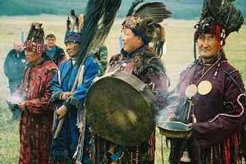 n 2007, Tuvan shamans performed a blessing ritual asking the gods for permission to excavate Por-Bajin. Local Tuvans would not work at the site before the ritual. (Copyright Por-Bajin Cultural Foundation)