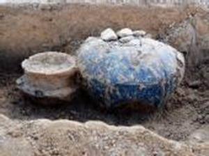 Roman cremation vessels found in Seal.