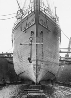 Mearns is seeking funding to locate Antarctic explorer Sir Ernest Shackelton's ship Endurance which sank in 1915.