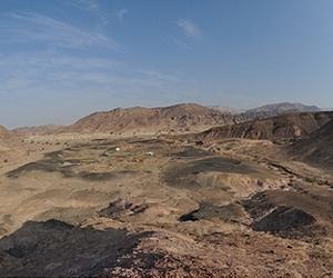 [iron-age-copper-production-site-jordan-lg[5].jpg]