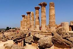 [dreamstime_127647306.jpg]