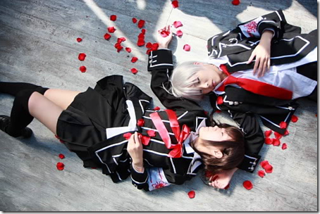 vampire knight cosplay - yuki cross and zero kiryuu