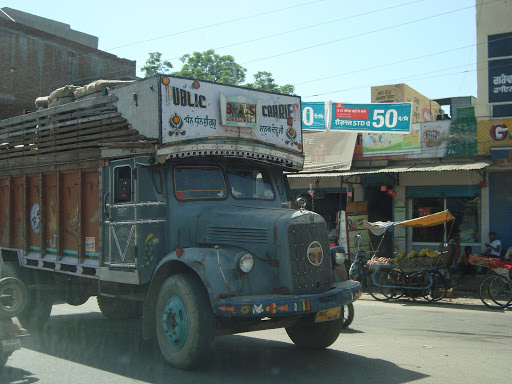 tata 1210 truck