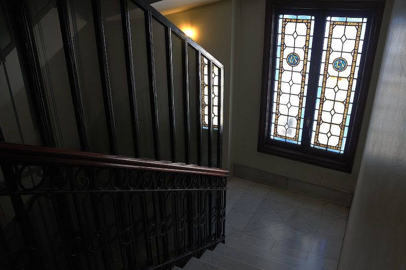escalera.jpg