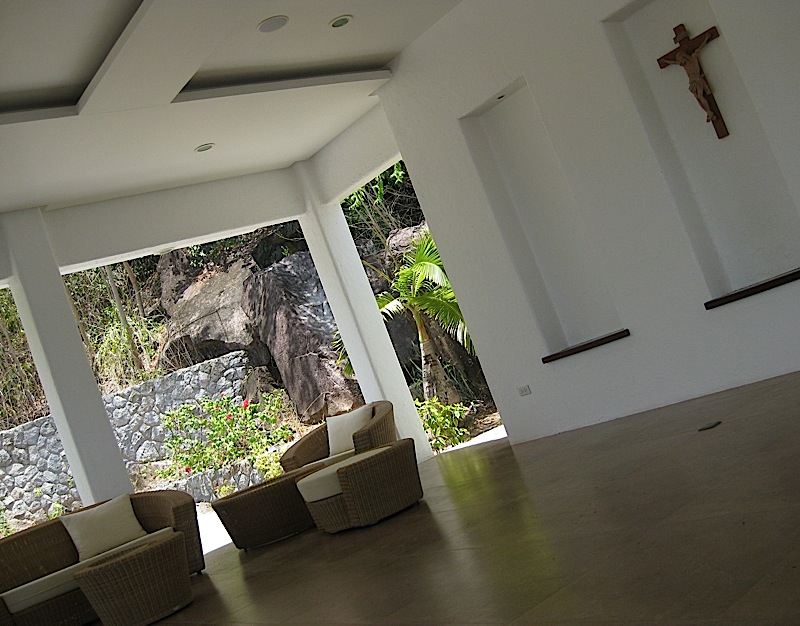 the meditation sanctuary at Bellarocca Island Resort
